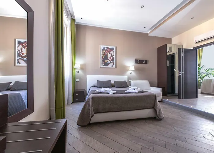 Mia Πανσιόν 3*